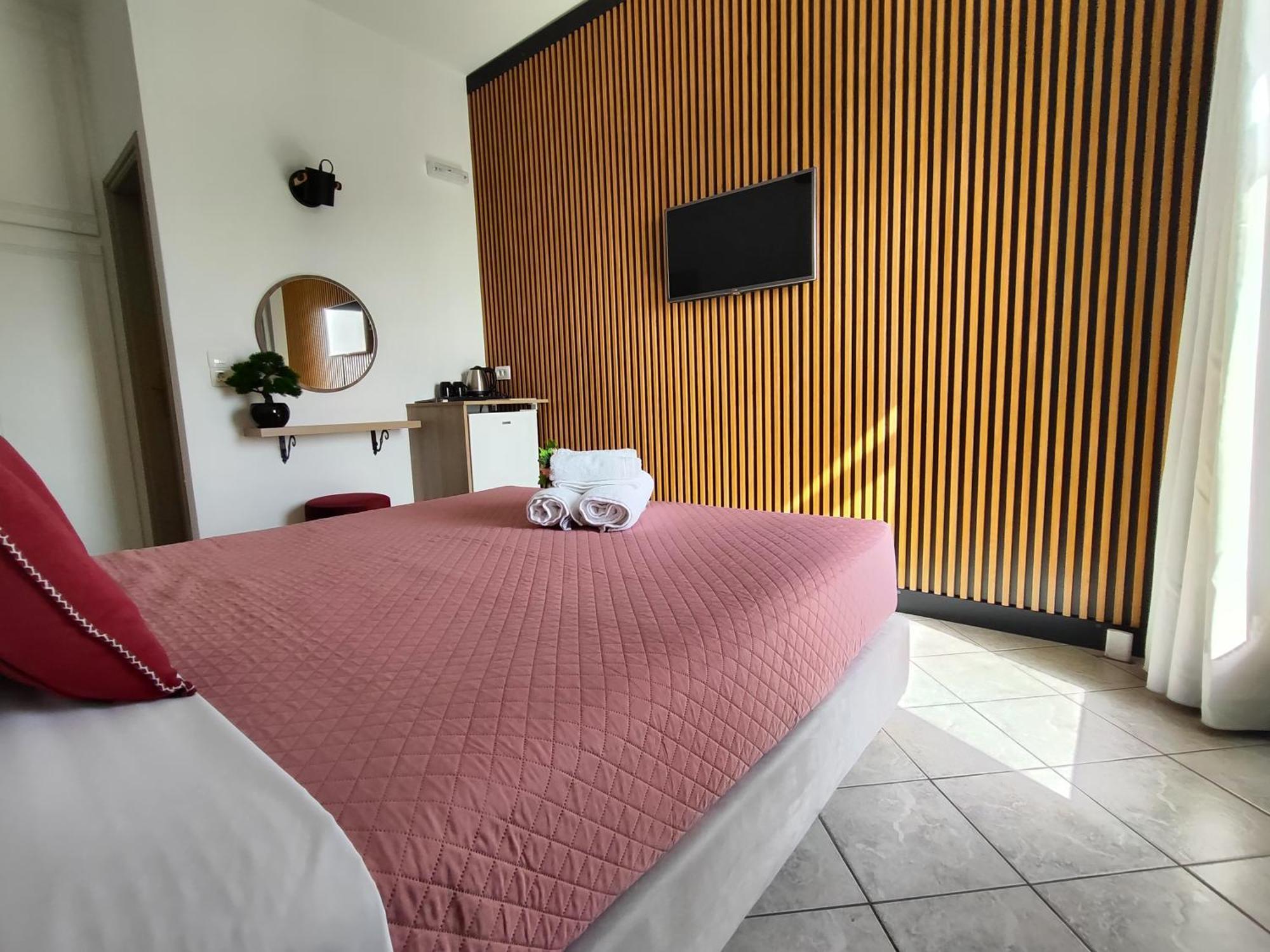 Nemesis Aparthotel Fira  Exterior photo