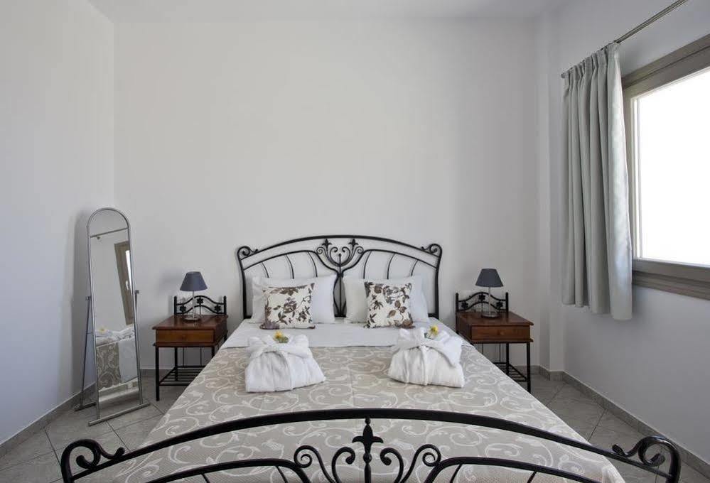Nemesis Aparthotel Fira  Exterior photo